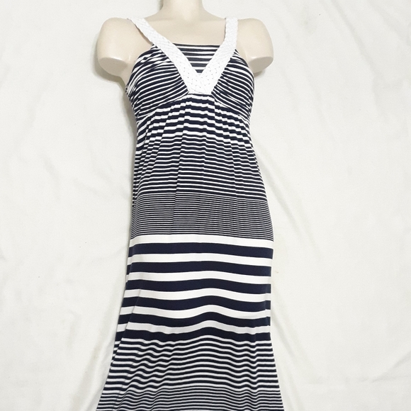 navy and white maxi dress